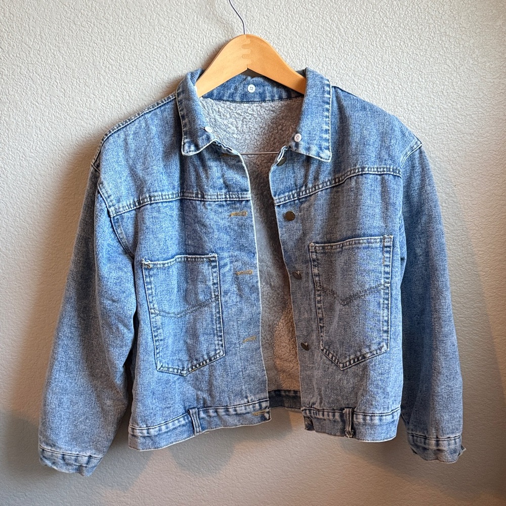 Oversized fleece lined Light Blue Jean Jacket size small